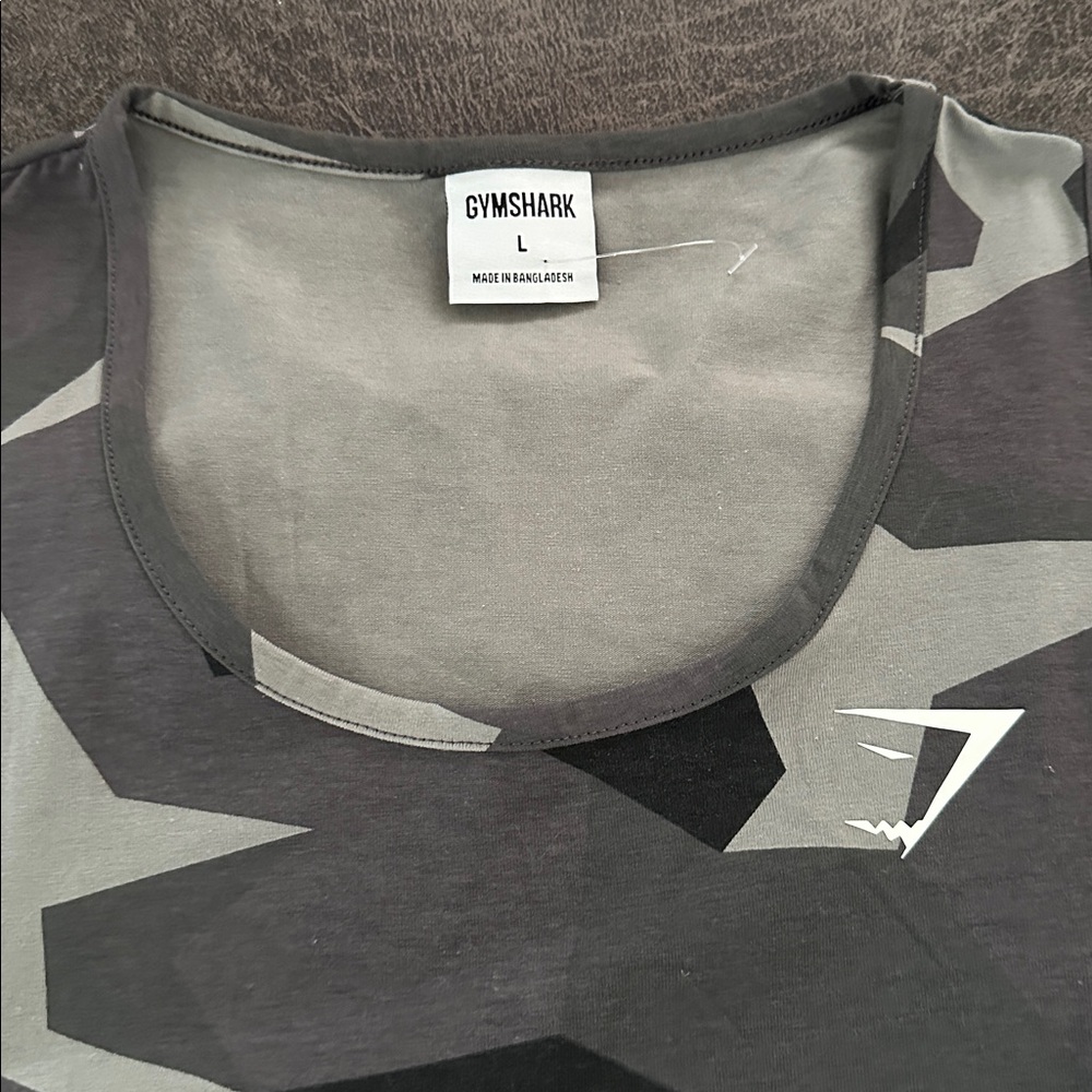 GYMSHARK Tank - Picture 2 of 2